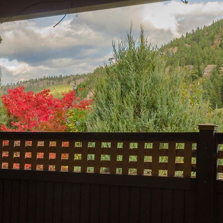 St Andrews By The Lake Golf Resort Kaleden Chambre photo
