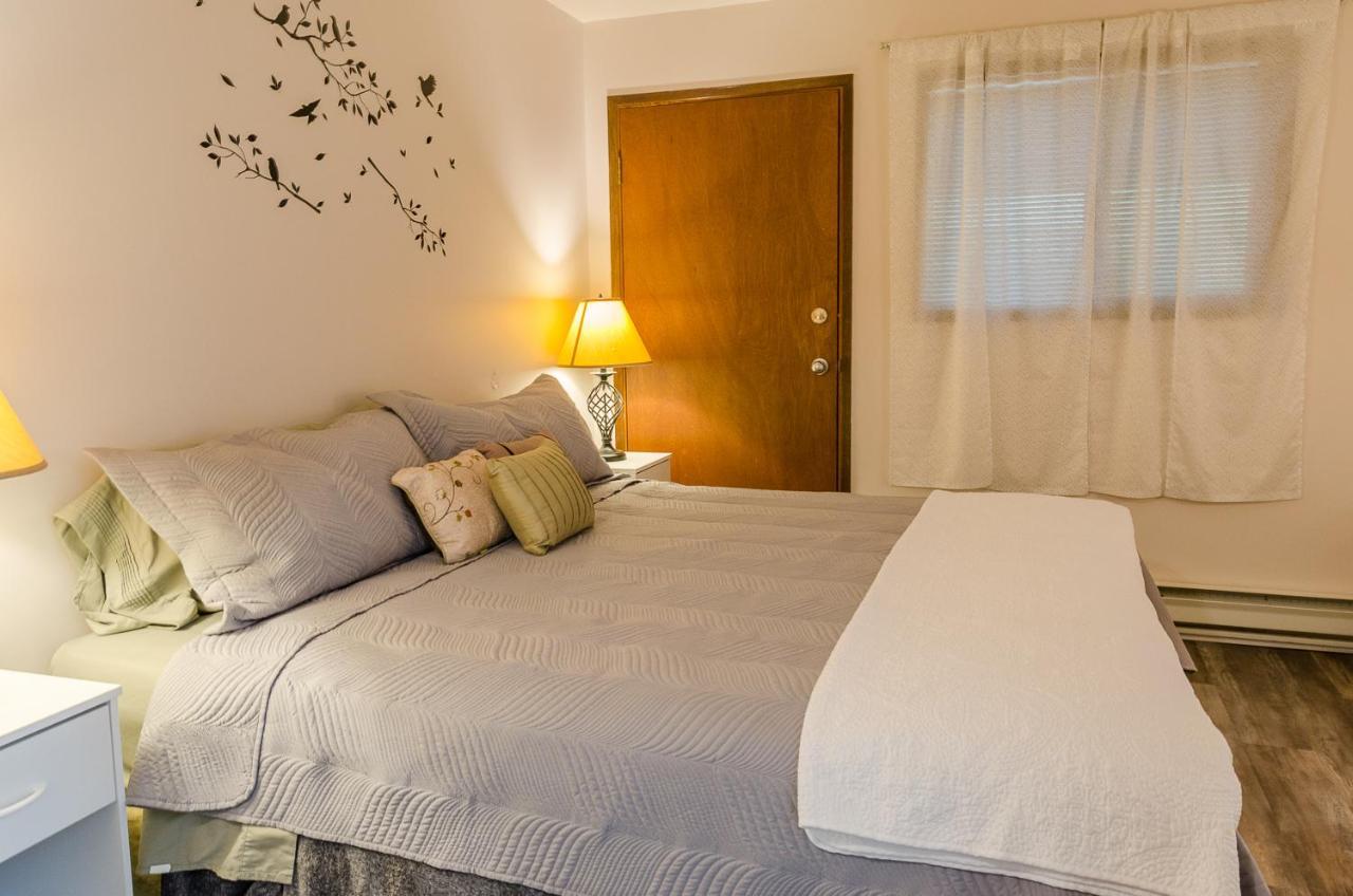 St Andrews By The Lake Golf Resort Kaleden Extérieur photo