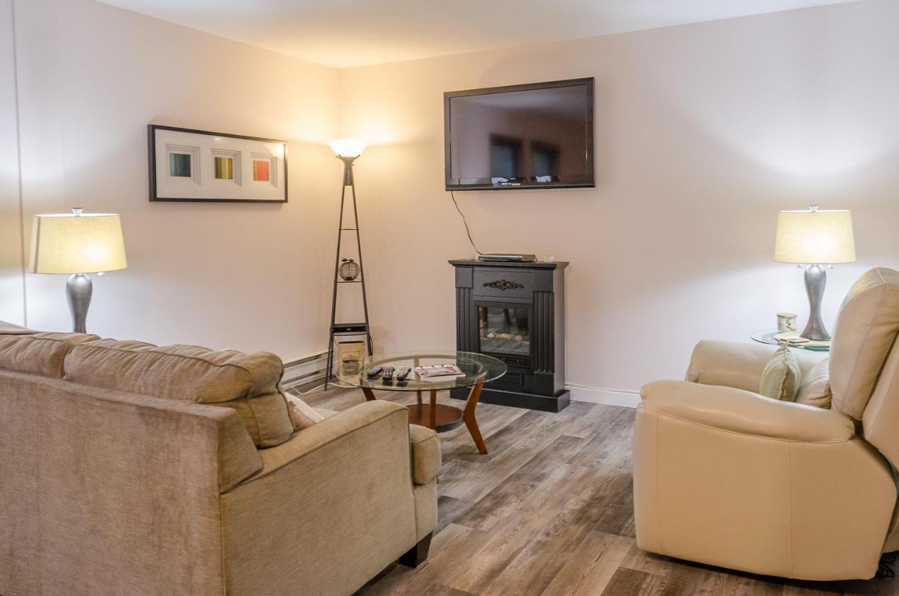 St Andrews By The Lake Golf Resort Kaleden Extérieur photo