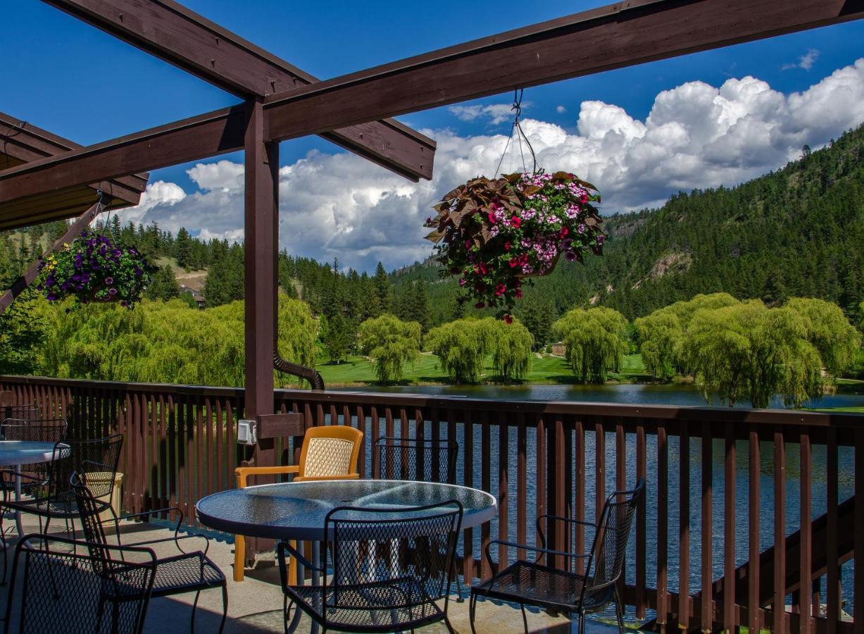 St Andrews By The Lake Golf Resort Kaleden Extérieur photo